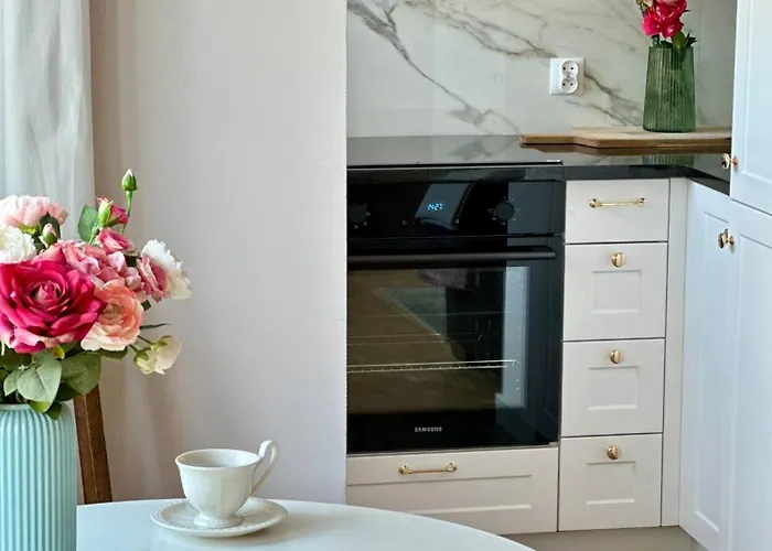 アパート Grottgera